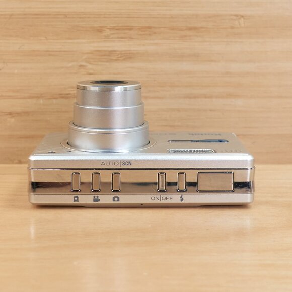 Kodak EasyShare V530 / 5MP Stylish Digital Camera / Compact / Tested & Working - Picture 6 of 12